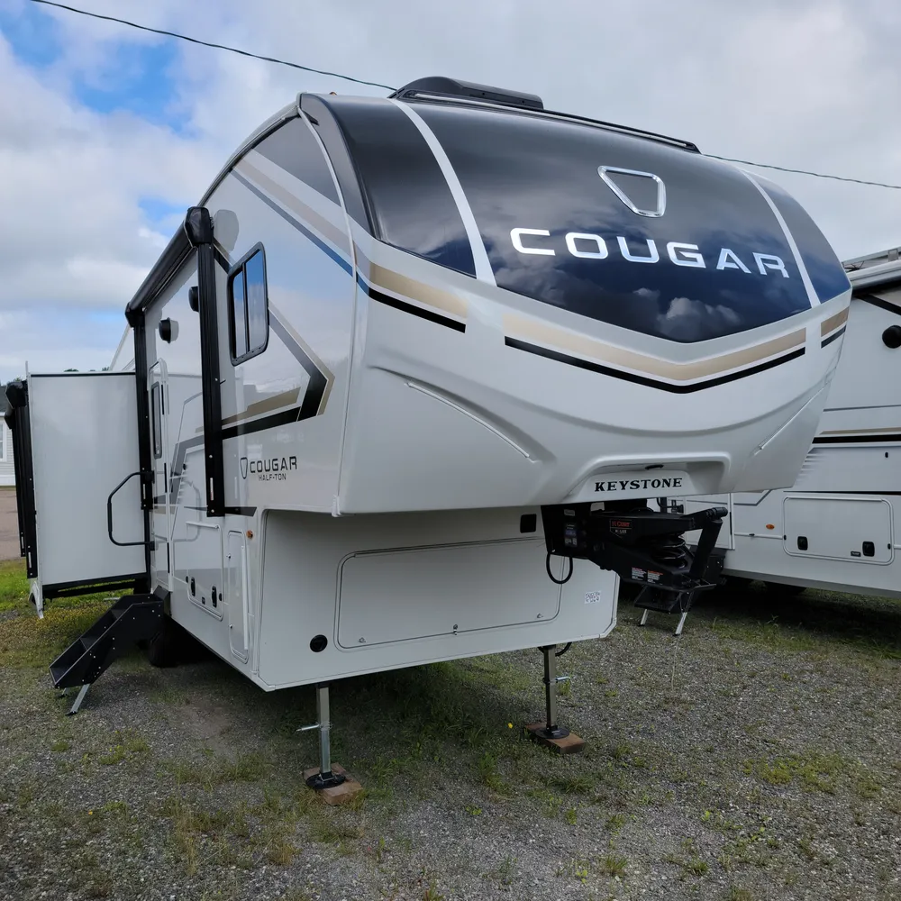 2027-cougar-half-ton-26rke-fw-exterior-1