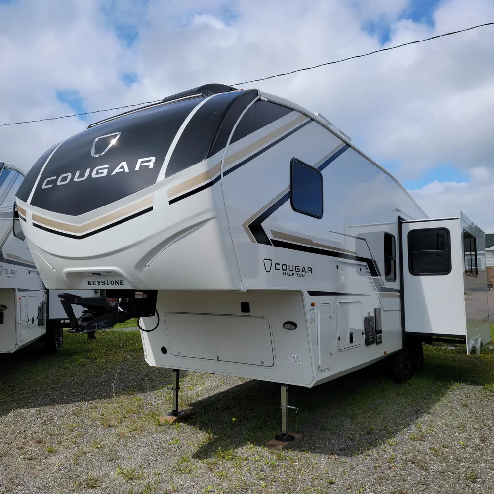 2027-cougar-half-ton-26rke-fw-exterior-6
