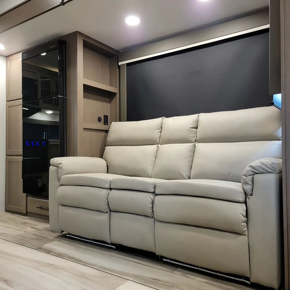 2027-cougar-half-ton-26rke-fw-living-dining-2